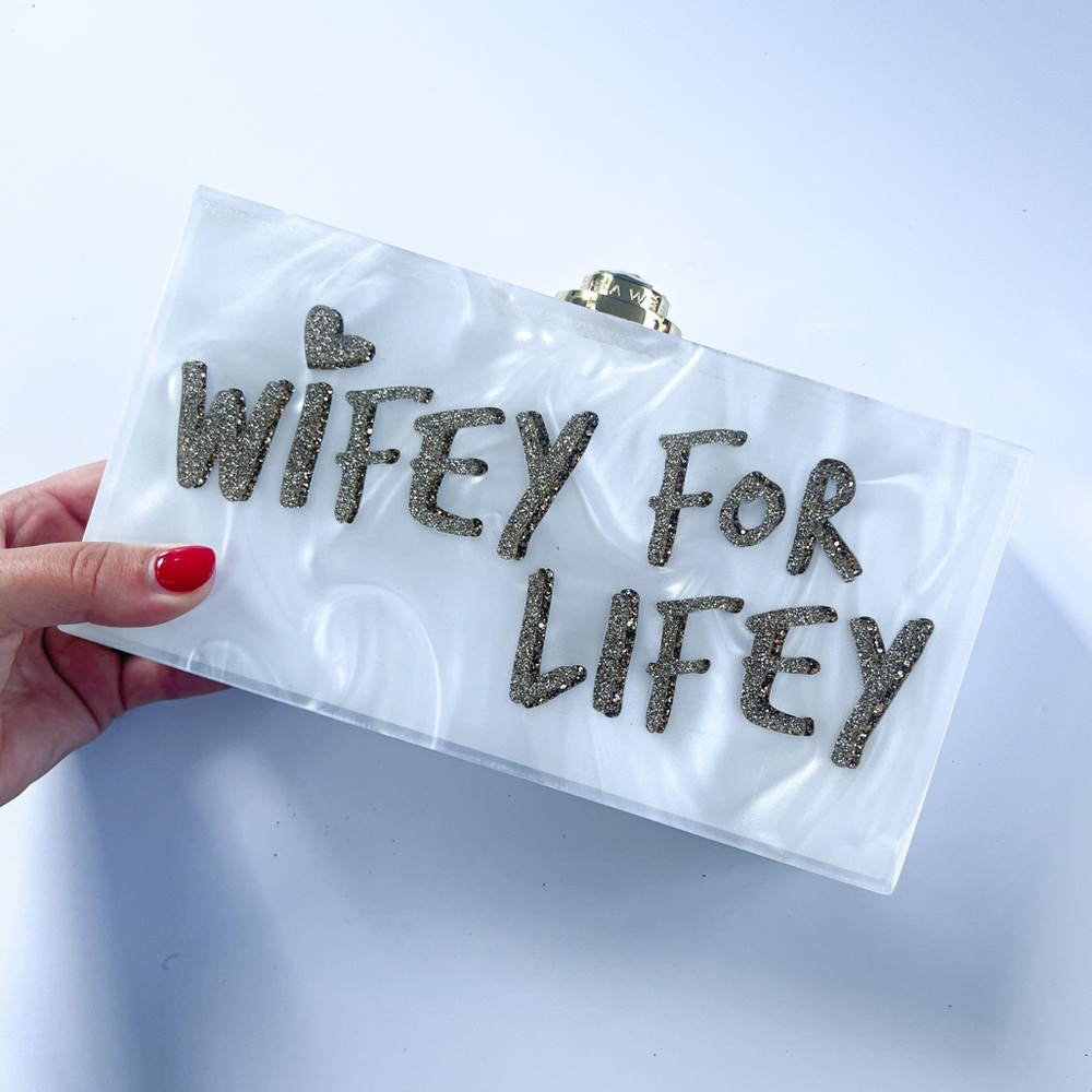 Sophia Webster Cleo Wifey For Lifey Box Clutch BSS21028